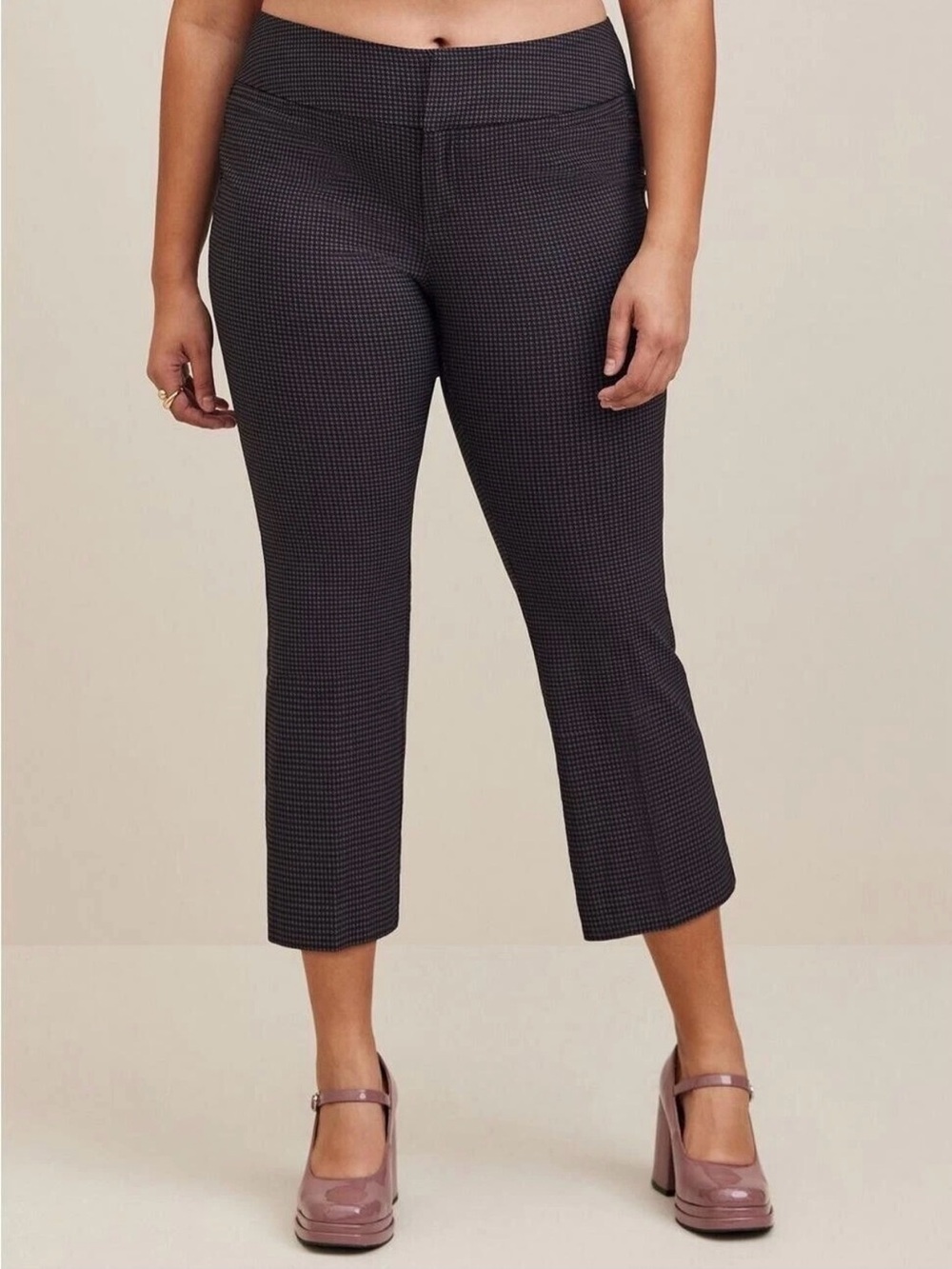 Retro Chic by Torrid Crop gray and black houndstooth pants SZ 20